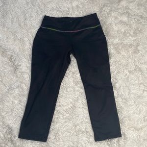 Kirkland Signature Girls Black Capri Leggings, Size M-10
